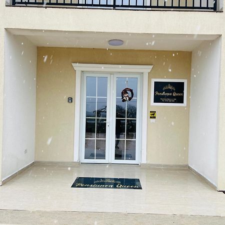 Pensiunea Queen Remetea Mare Exterior foto